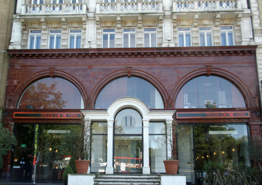 Тайната на лондонското метро: Станцията, която се превърна в 5-звезден луксозен хотел