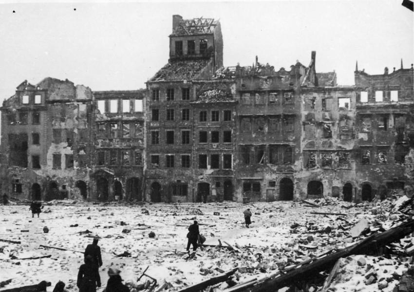 Полша изчисли щетите от Втората световна война - 1 трилион долара