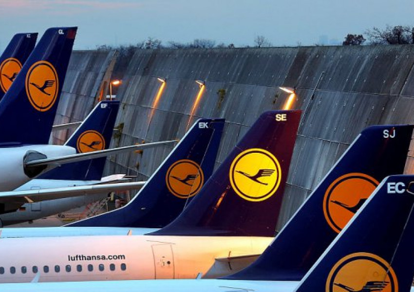 Отмениха 900 полета на "Луфтханза" 