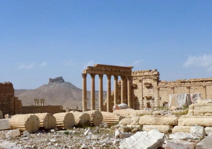 Сапьори обезвредиха 150 мини, поставени от "Ислямска държава" в Палмира