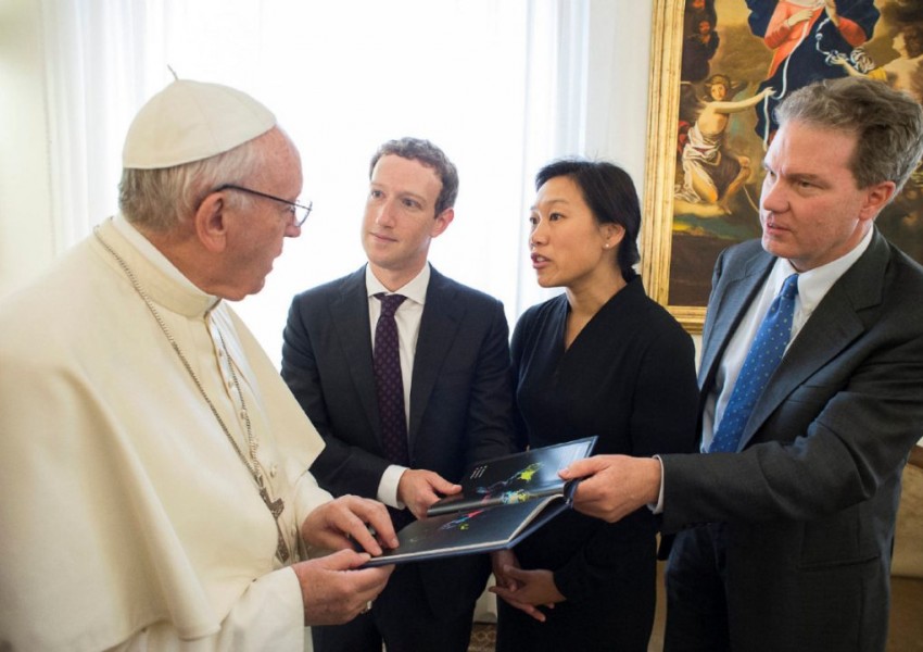 Папата прие шефа на Фейсбук