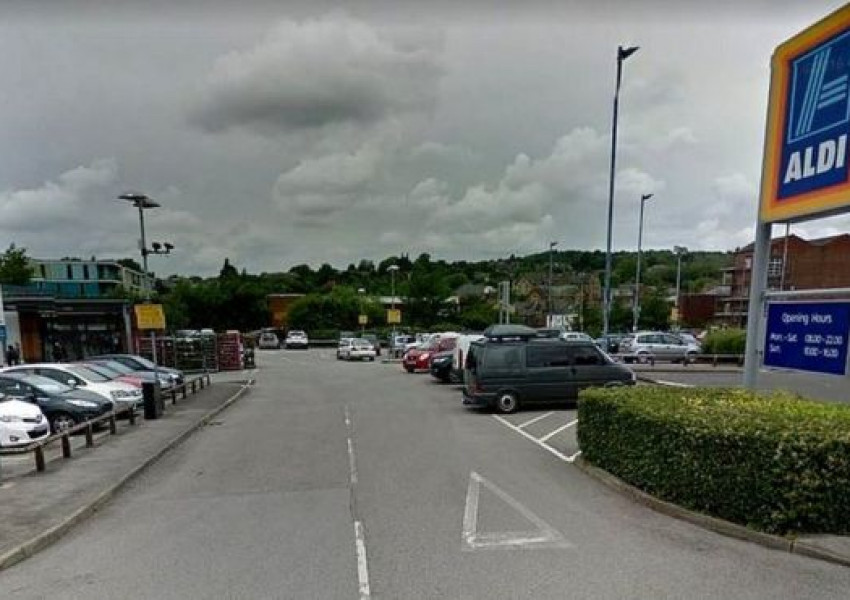 Човешки останки намериха на паркинга на магазин "Алди"