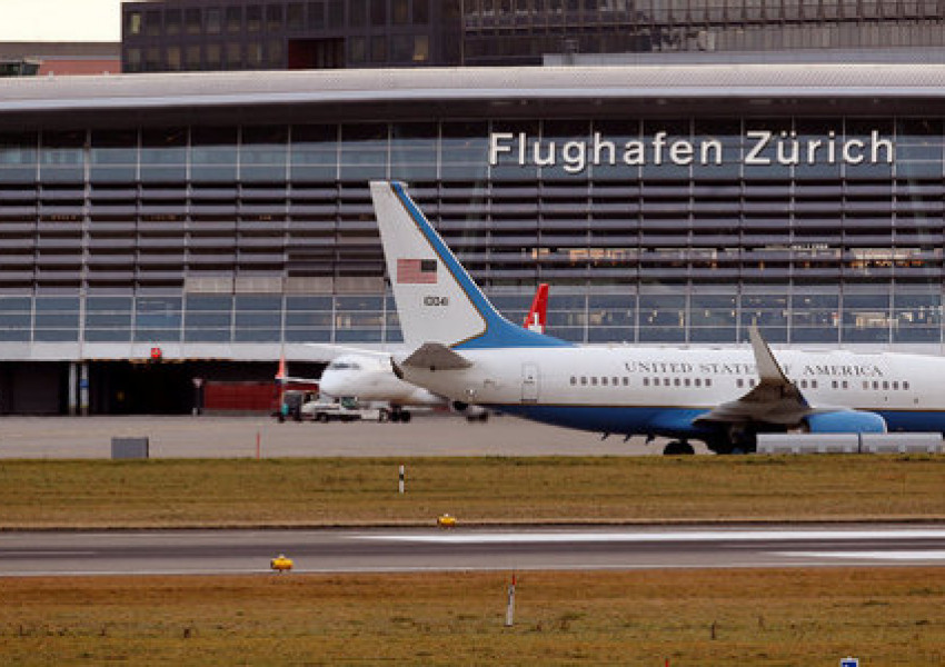 Борис Джонсън: Много сме щастливи за паунда!