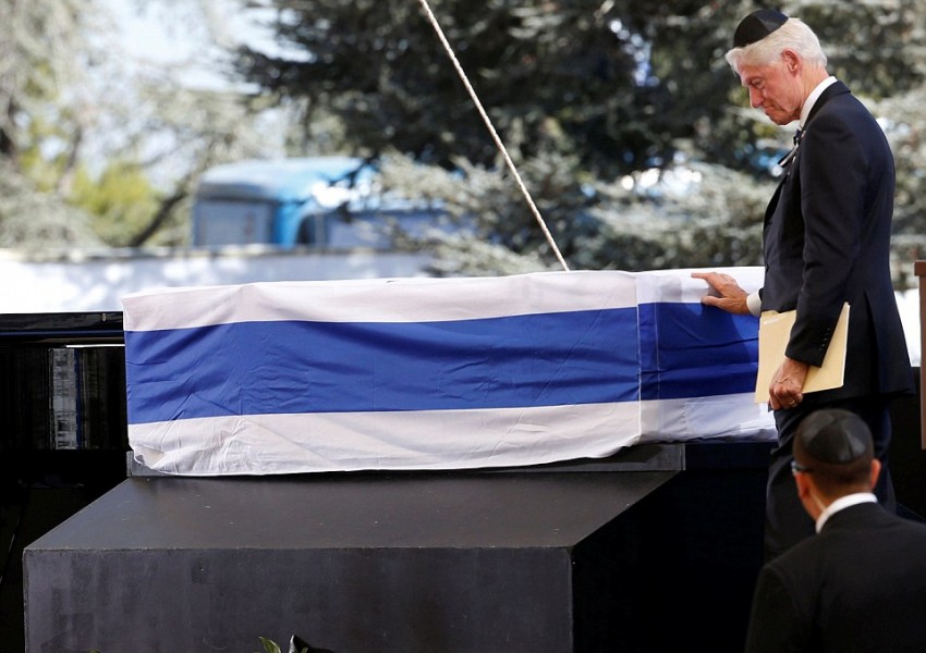 80 хиляди полицаи охраняват погребението на Шимон Перес