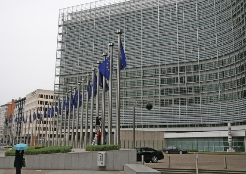 Лидерите на страните в ЕС ще обсъдят развода с Лондон на двудневна среща в Брюксел