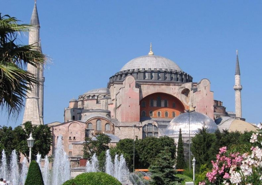 Ердоган иска да превърне "Света София" в Истанбул в джамия