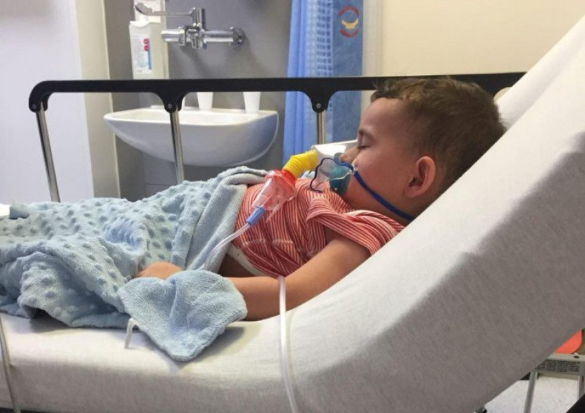 Двугодишно едва не почина след грешна пица от Pizza Hut