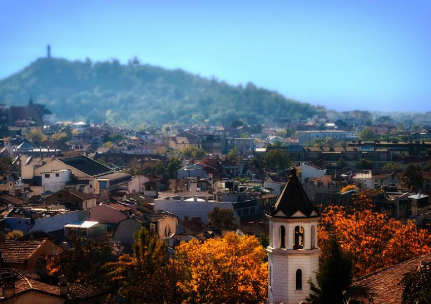 "Евронюз" за Пловдив: Богата история и ярък нощен живот!