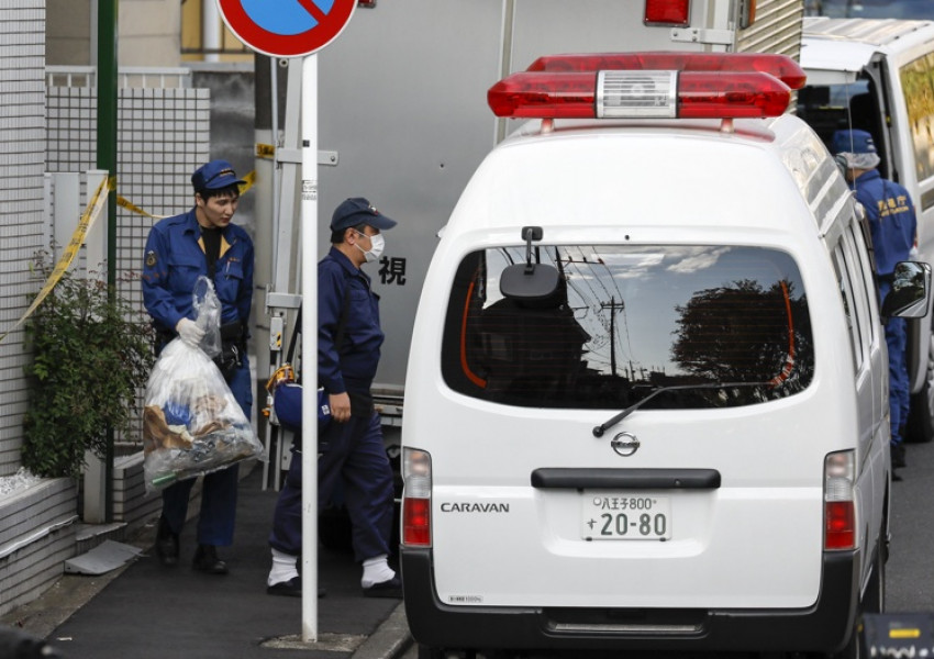 Изродско! Японско семейство държа детето си в стая от 3 кв.м. за 15 години