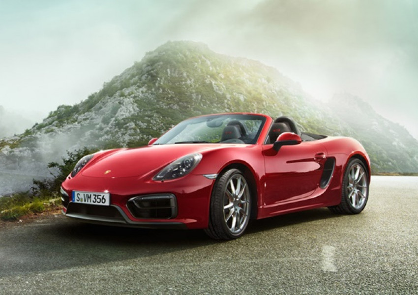 Баба хваната зад волана на "Порше" с 240 км/ч