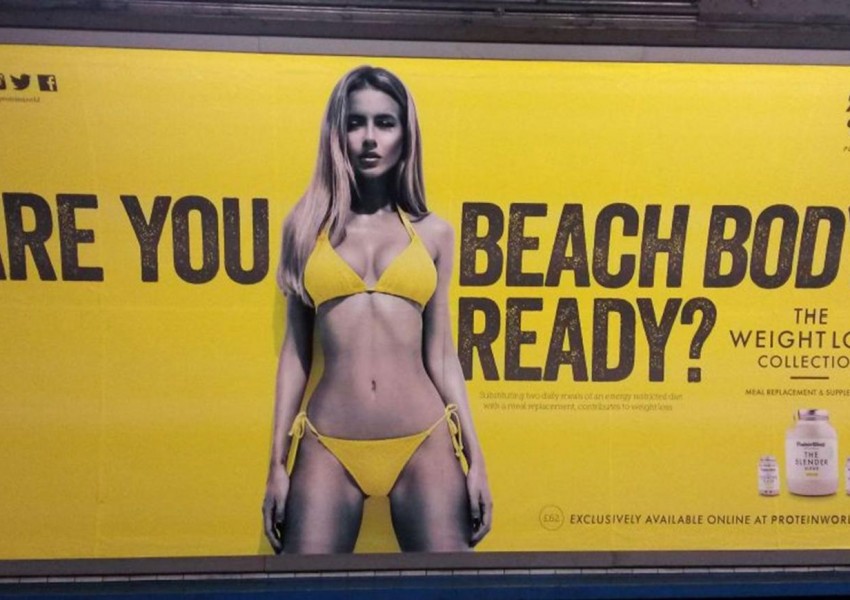 Садик Хан забрани рекламните банери с разголени жени в градския транспорт
