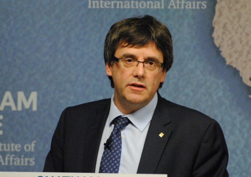 Испания оттегли международната заповед за ареста на Пучдемон