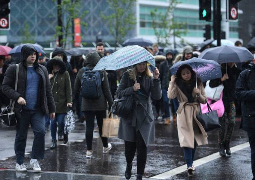  Дъжд и гръмотевични бури преди хубавото време на “банк холидей уикенд”-а