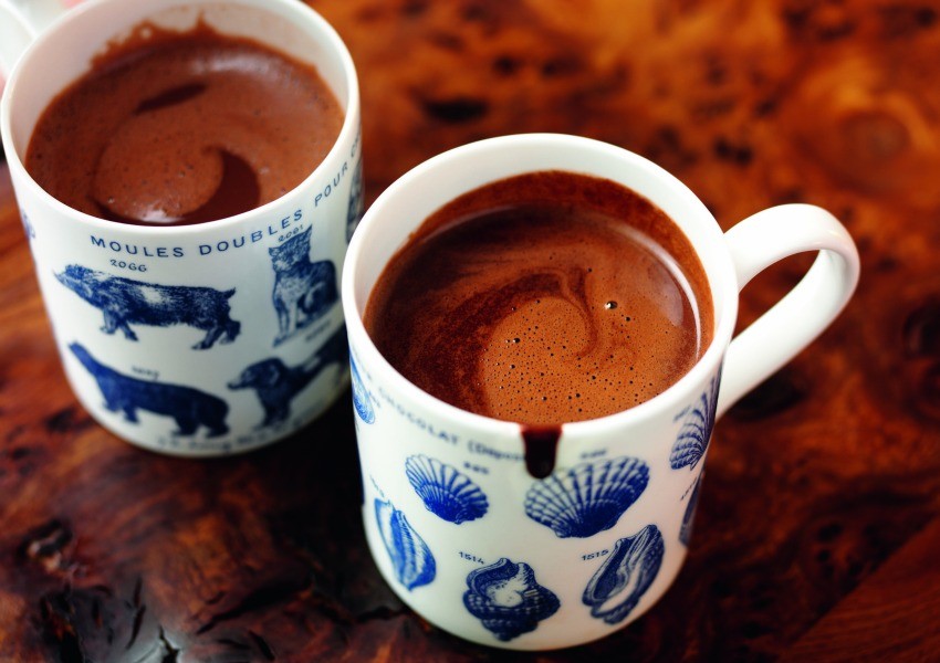 Къде в Лондон правят най-хубавия горещ шоколад?