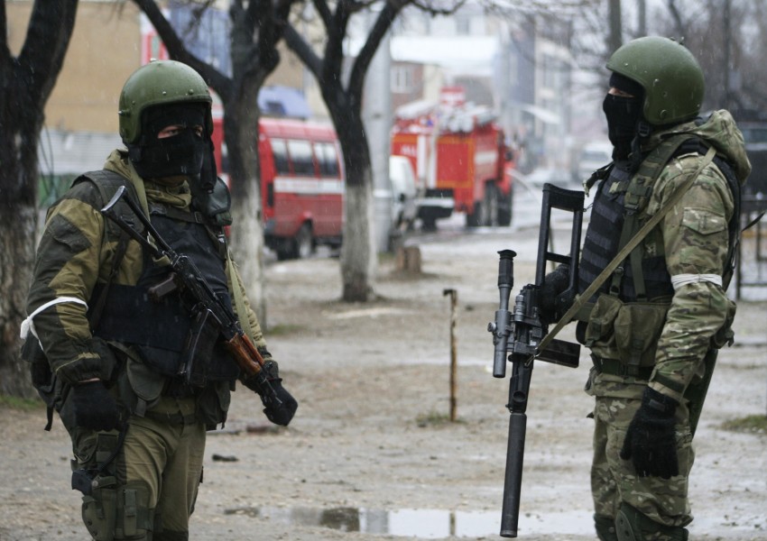 Трима терористи се самовзривиха в Русия