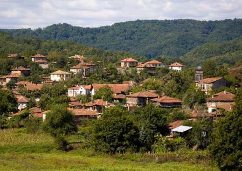 Колко са "мъртвите" села в България?