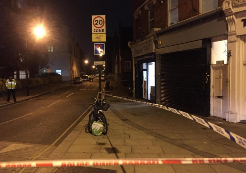 Застреляха млад мъж в апартамента му в Западен Лондон