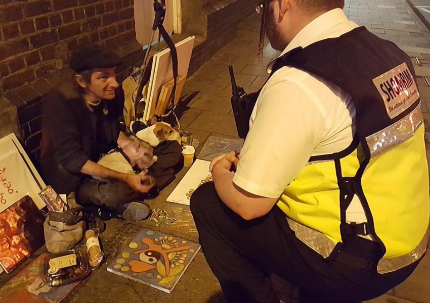 Ограбиха и пребиха бездомен мъж в Северен Лондон