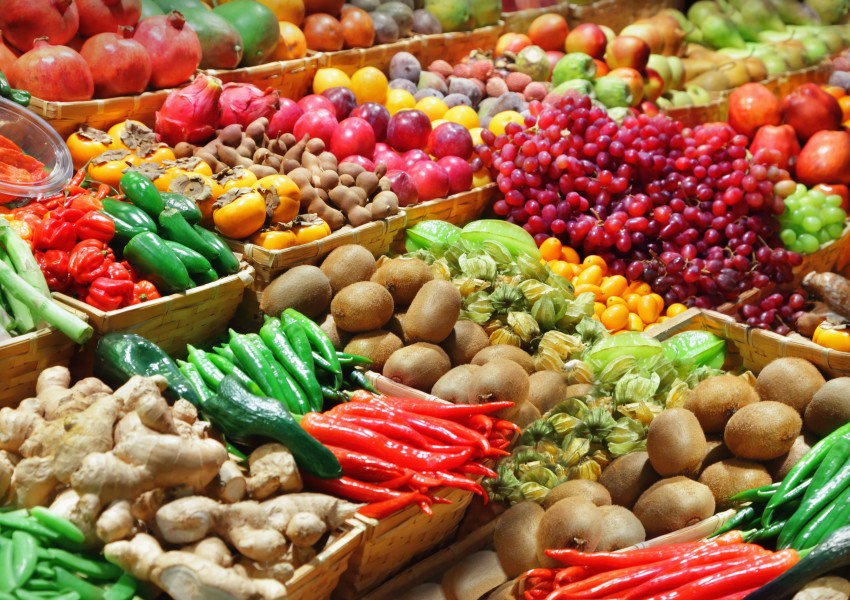 Плодовете и зеленчуците в България – бъкани с пестициди