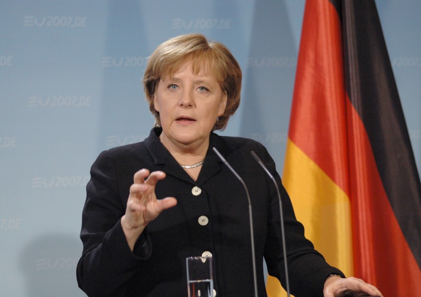Новогодишната реч на Меркел – и на арабски