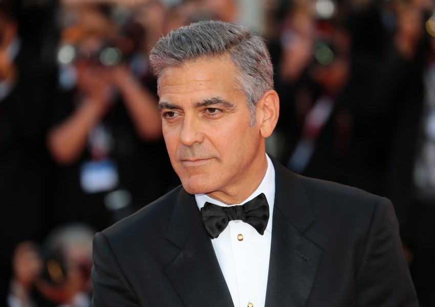 Джордж Клуни иска среща с Меркел