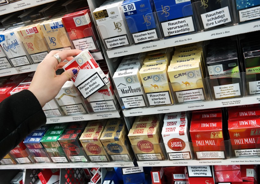 Норвегия забранява цигарите