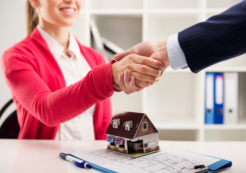 Как да си купите къща без да взимате кредит
