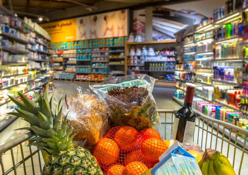 Kaк ще работят големите супермаркети в Лондон на Великден