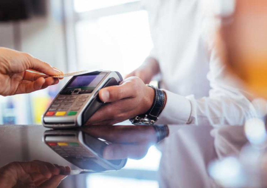 Mastercard увеличава лимита на безконтакните плащанията без ПИН в България