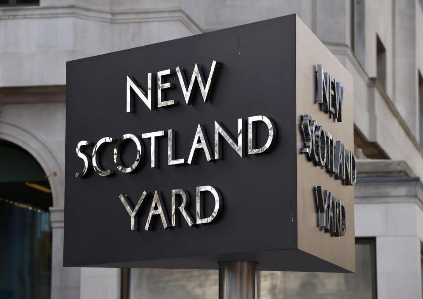 Имигрант от източен Лондон обвинен в тероризъм