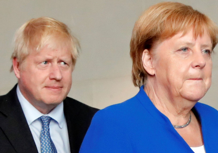Борис посрещна Меркел, двамата разговаряха като стари приятели (СНИМКИ) 