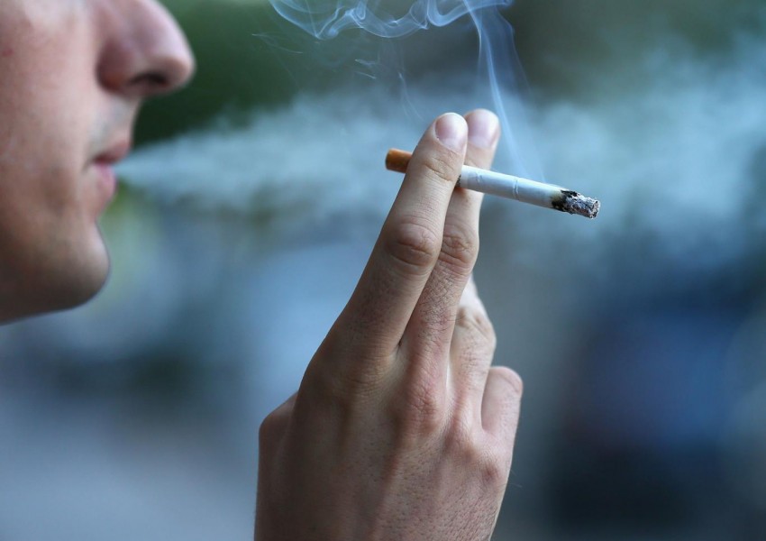 Рекорден спад на пушачите в Англия