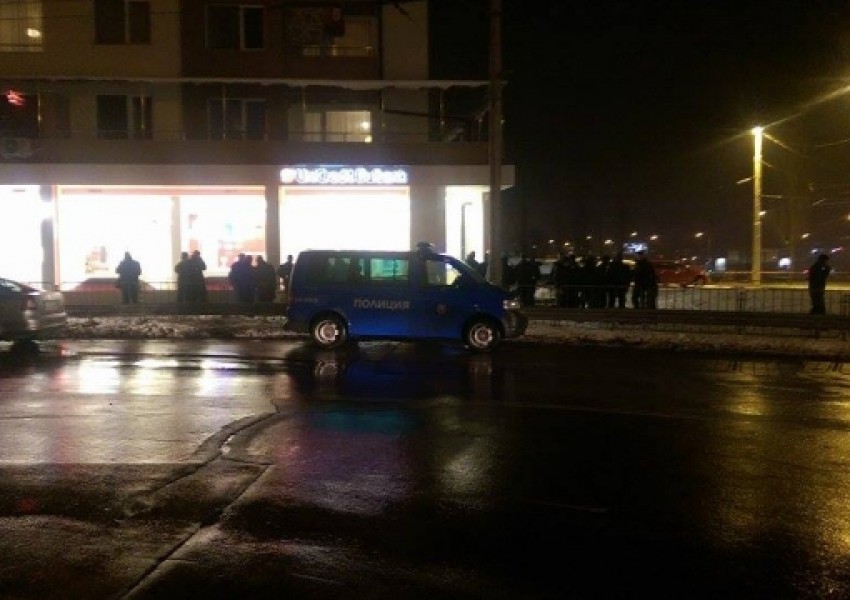 Въоръжен грабеж на банков клон в София, задигнаха 100 000 лева