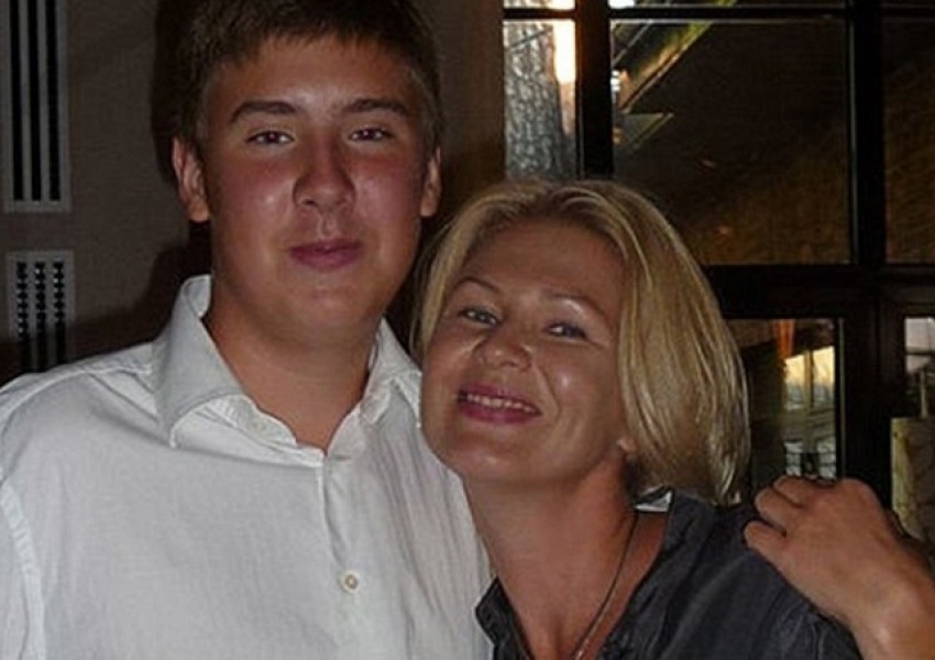 Син на руски милиардер уби майка си по особено жесток начин