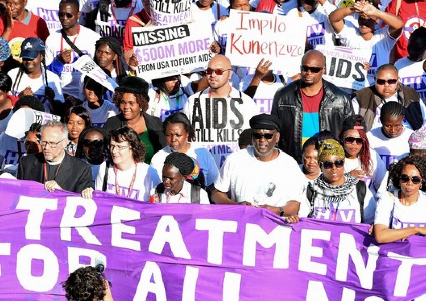 Надеждите за победа над болестта СПИН се изпаряват