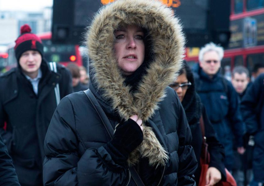 До минус 13 градуса в "най-студената нощ" за зимата!