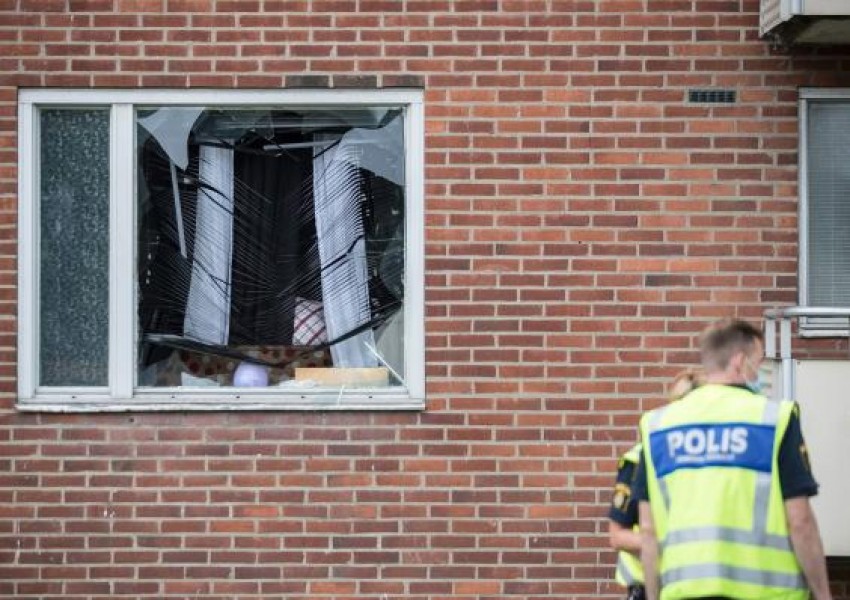 8-годишно британче загина при атака с граната в Швеция