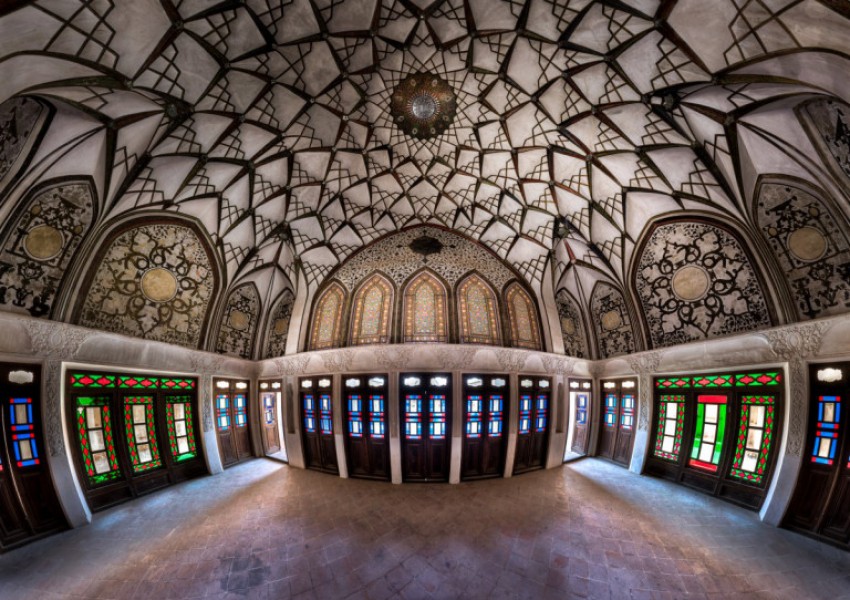 Красотата на иранската архитектура в 10 уникални снимки (ГАЛЕРИЯ)