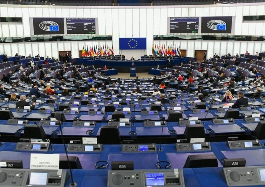 Европейският парламент гласува за създаването на трибунал, който да разследва престъпленията на Русия в Украйна