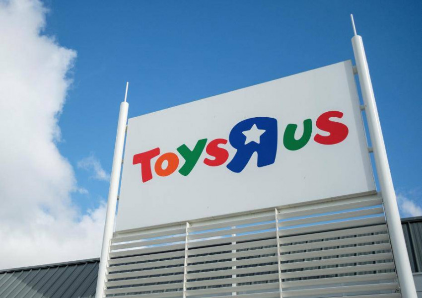 Toys ‘R’ Us обявява фалит?