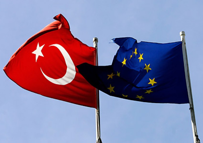 Повечето европейци не вярват, че Турция ще влезе в ЕС
