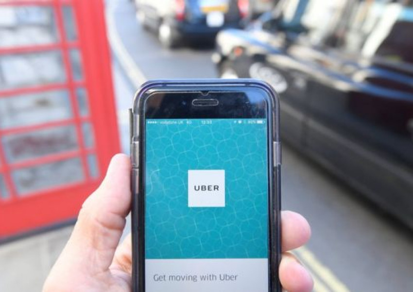 Юбер подновява лиценза си