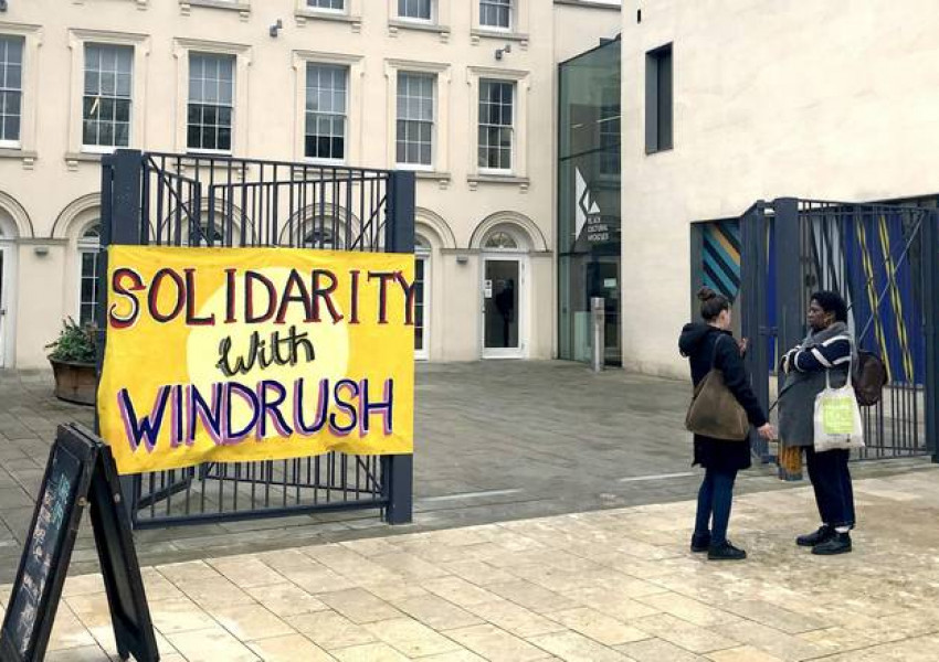 Хиляди студенти депортирани незаконно!