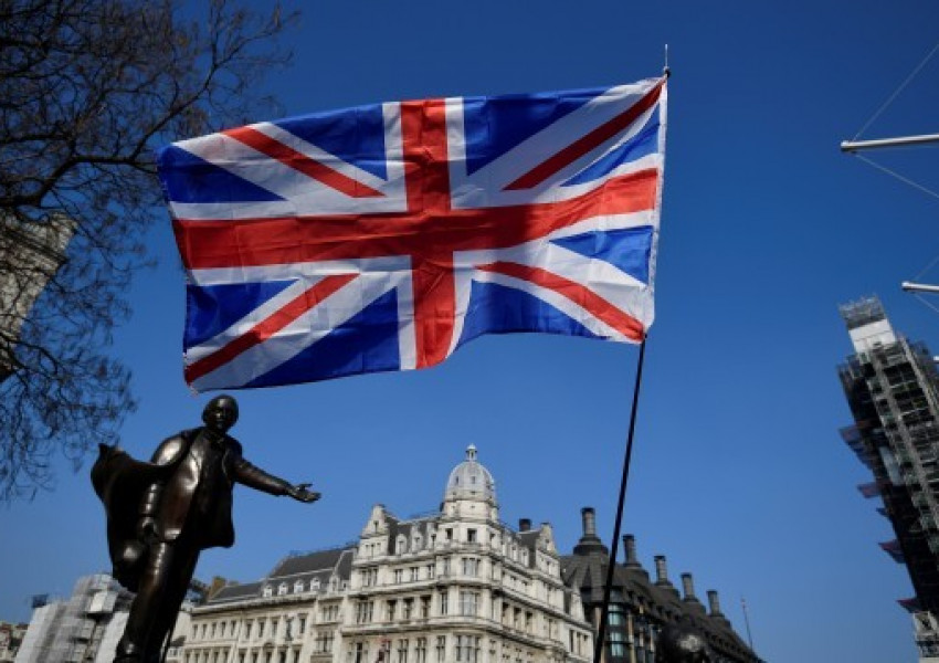 Защо единството на 27-те пред Великобритания се разпада?