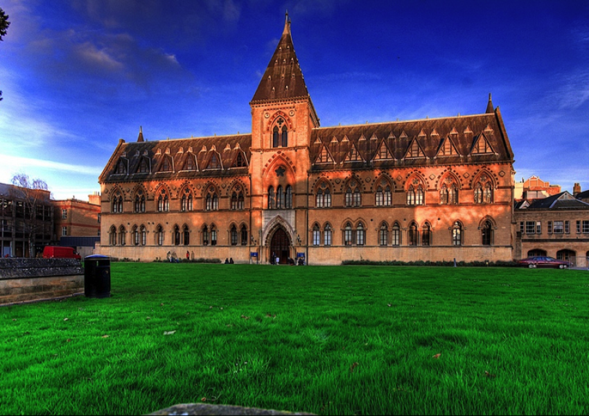 И след "Брекзит" - същите условия за студенти-чужденци