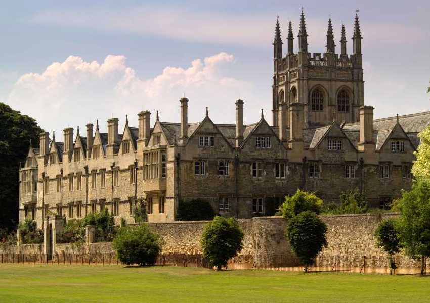 Оксфордският университет определен за най-добър в света
