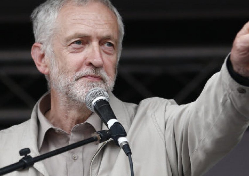 Джереми Корбин предупреди: Великобритания отива към нова Студена война с Русия!  