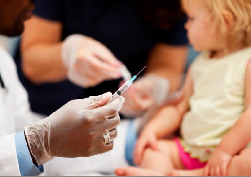Всеки трети родител в България смята ваксините за опасни
