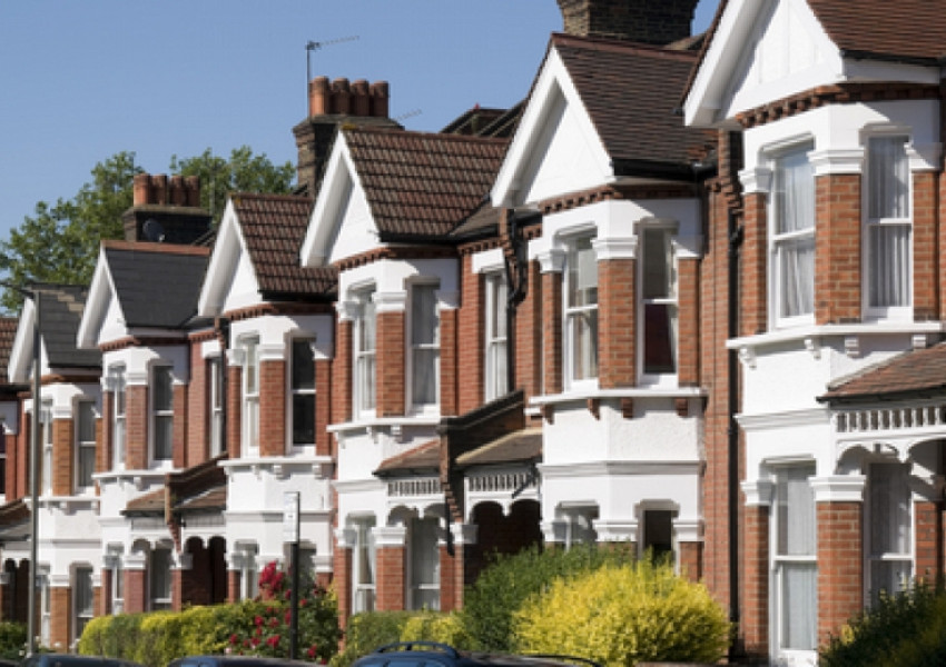 Разследват имоти, купени с "мръсни пари" във Великобритания