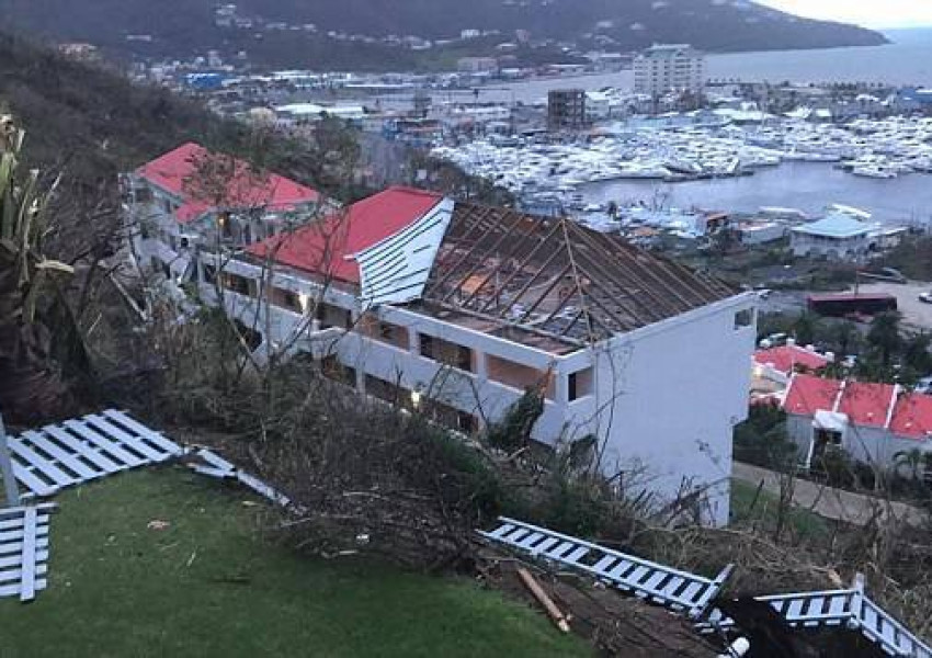 И британски територии засегнати от бурята Ирма (ВИДЕО)